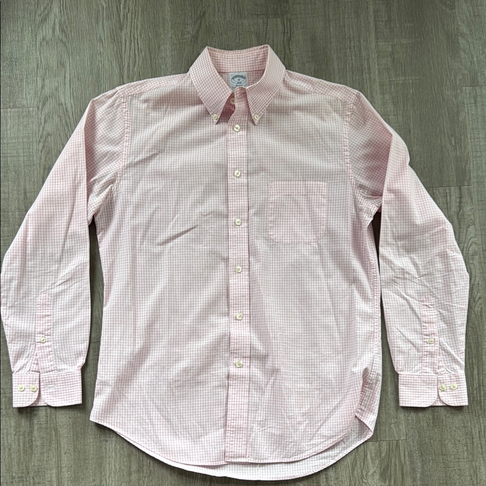Brooks Brothers Pink Gingham Button-Down Shirt- Size Medium